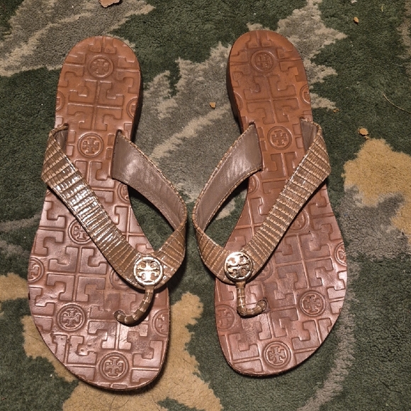 Tory Burch Shoes - Tory Burch Tan Textured Sandals